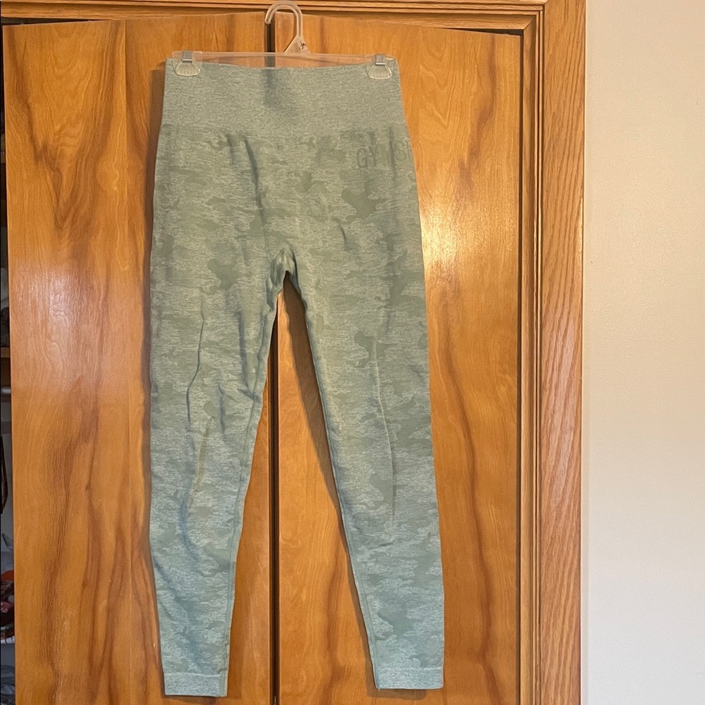 Gymshark Green Camo Leggings with butt scrunch